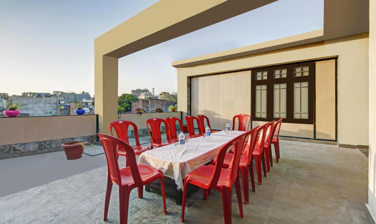 Itsy Hotels Amrita Raghunath Bazaar Джамму Экстерьер фото